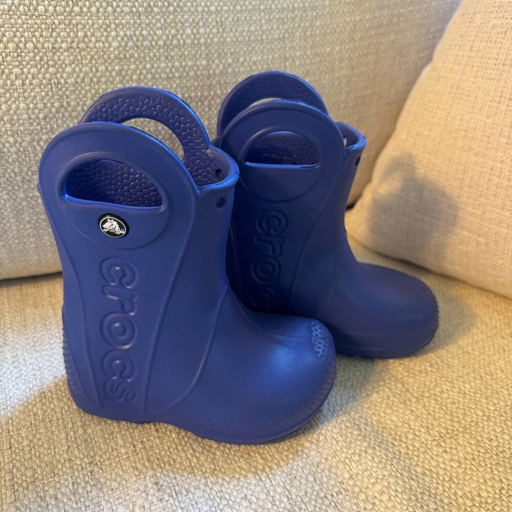 CROCS Kids Vibrant Blue Boots